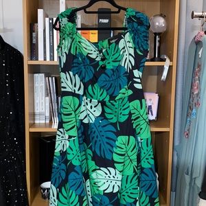 Collectif Dolores dress in tropical print